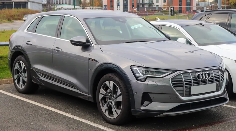 Audi SQ8 e-tron quattro