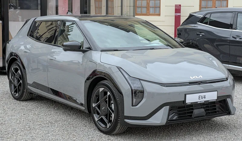 Kia EV4 Fastback 81.4 kWh