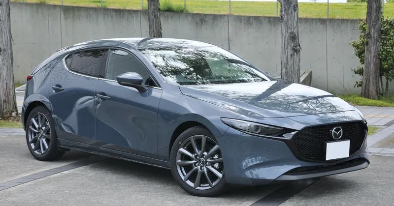 Mazda 3 2.5 e-Skyactiv G 140 KM