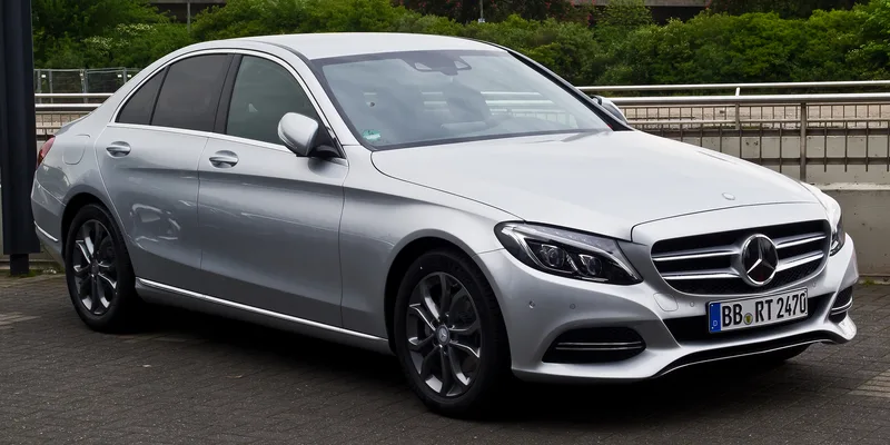 Mercedes C 300e
