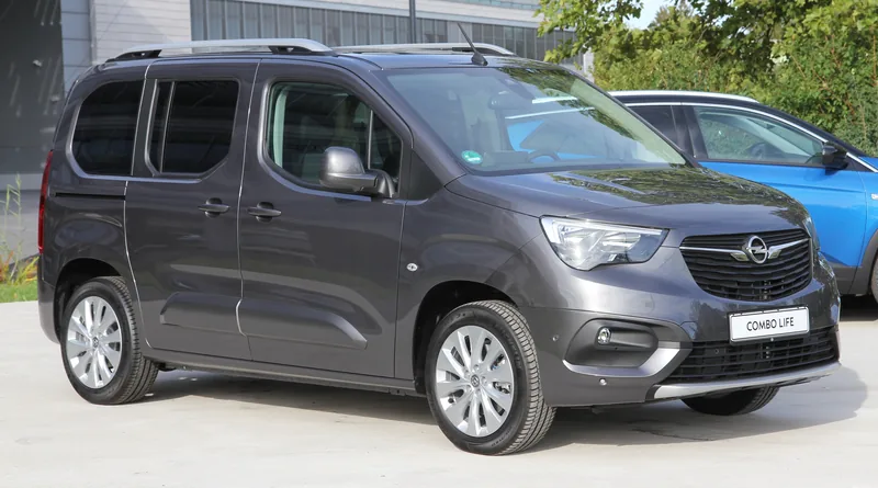 Opel Combo Electric Life 50 kWh