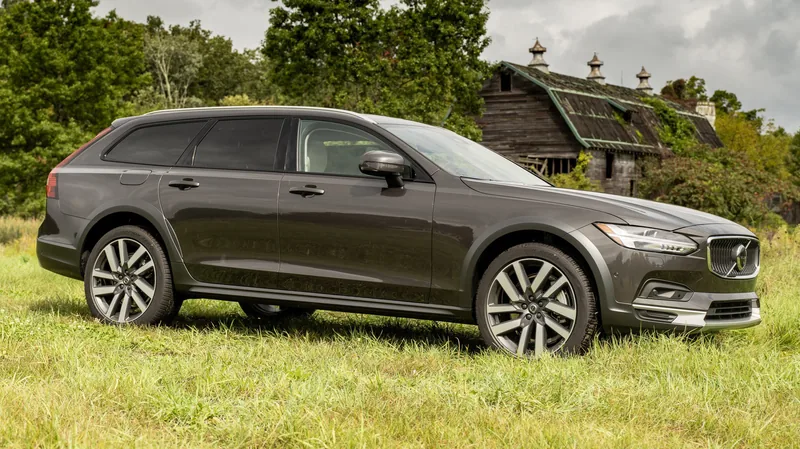 Volvo V90 B4