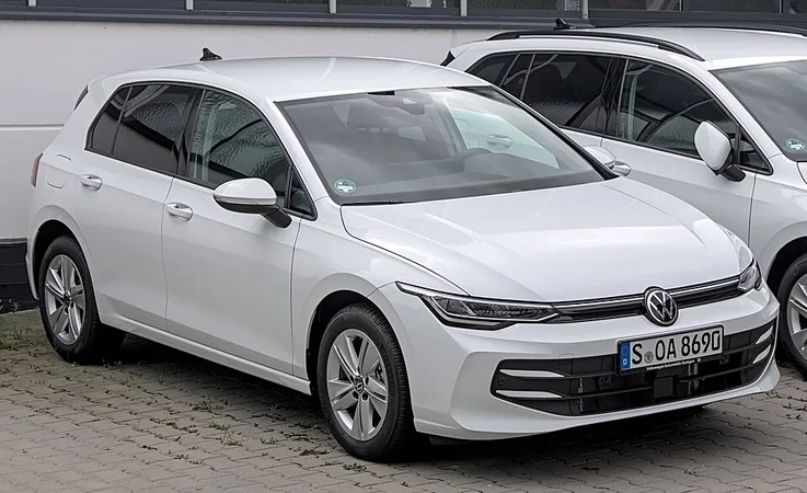 VW Golf 1.5 eTSI